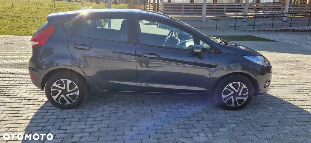 Ford Fiesta 1.25 Champions Edition - 3