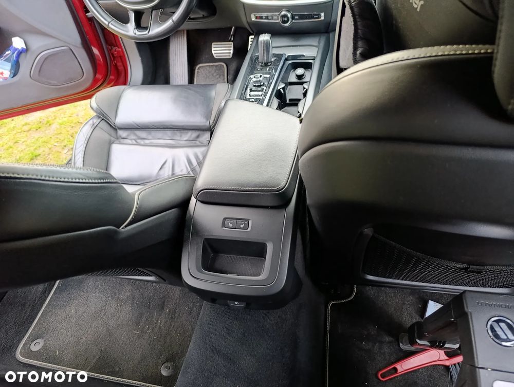 Volvo V60 B4 D Geartronic RDesign - 22