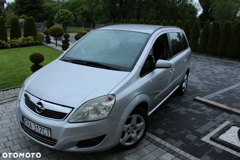 Opel Zafira 1.9 CDTI Cosmo - 6