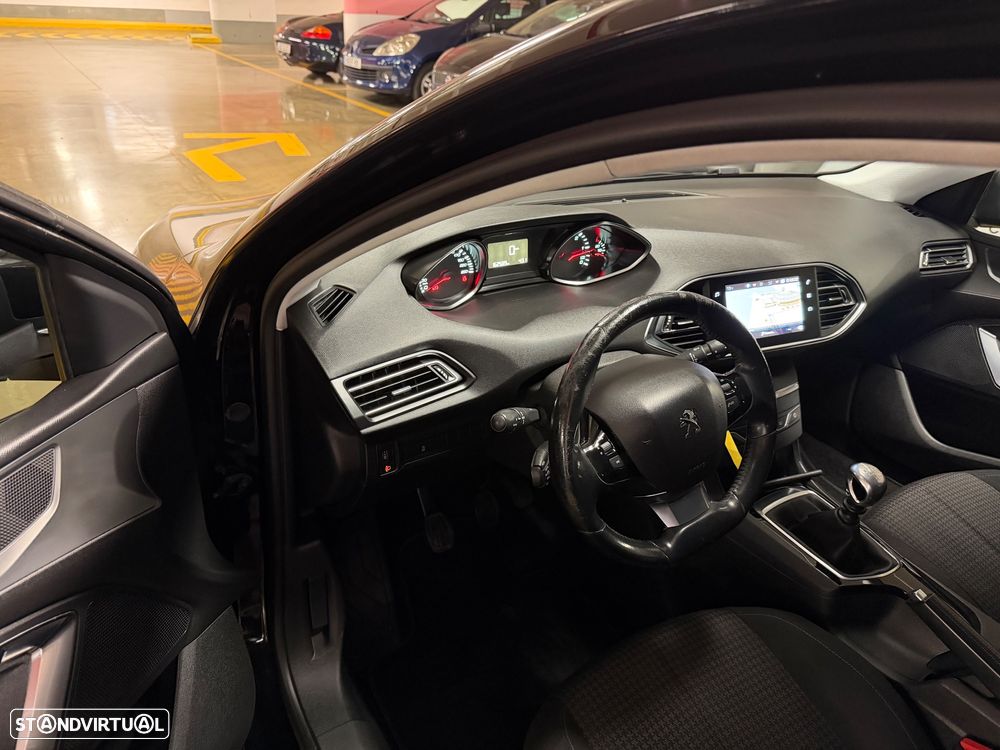 Peugeot 308 SW - 4