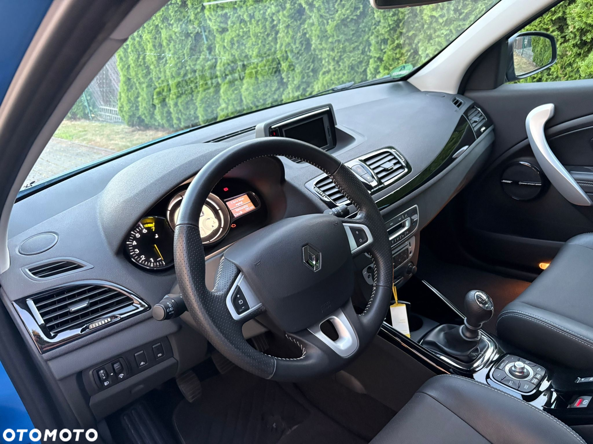 Renault Megane Grandtour ENERGY TCe 115 Start & Stop Bose Edition - 11