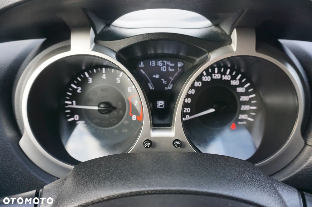 Nissan Juke 1.6 Xtronic Tekna - 34