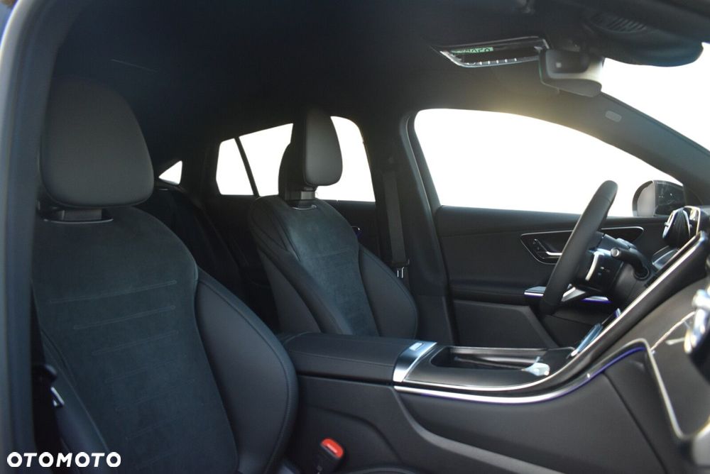 Mercedes-Benz GLC - 9