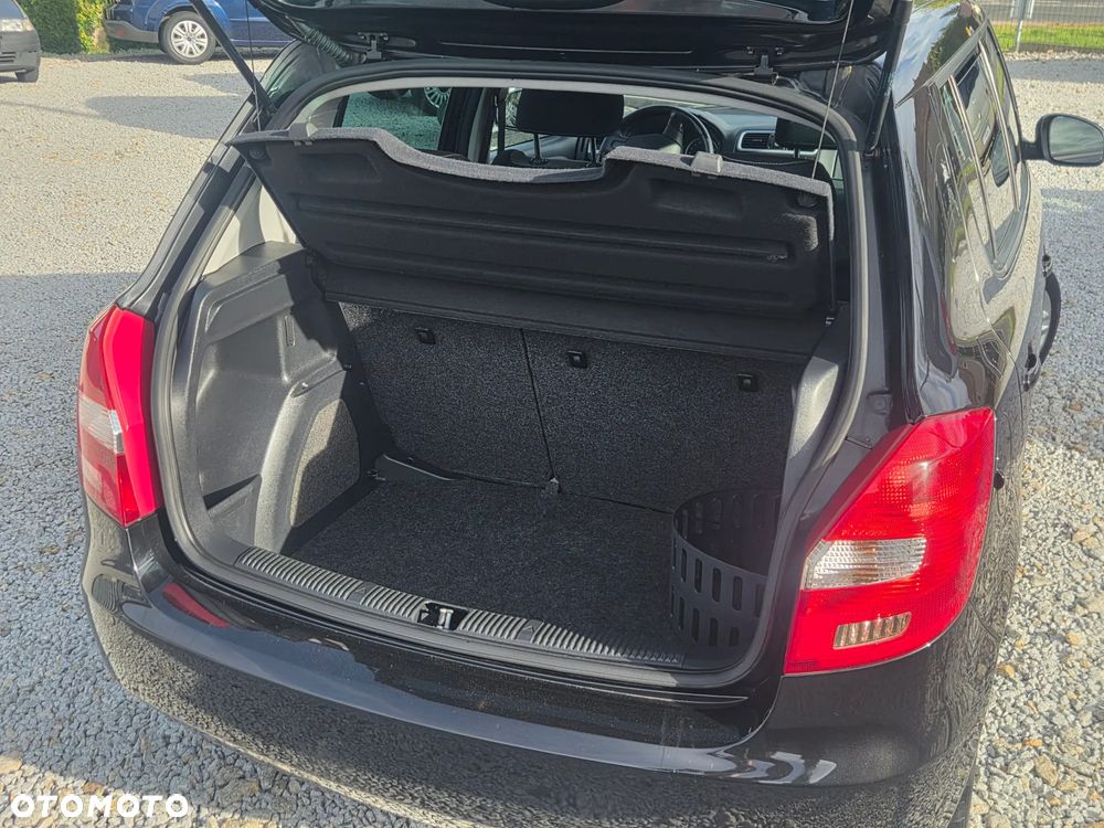 Skoda Fabia - 18