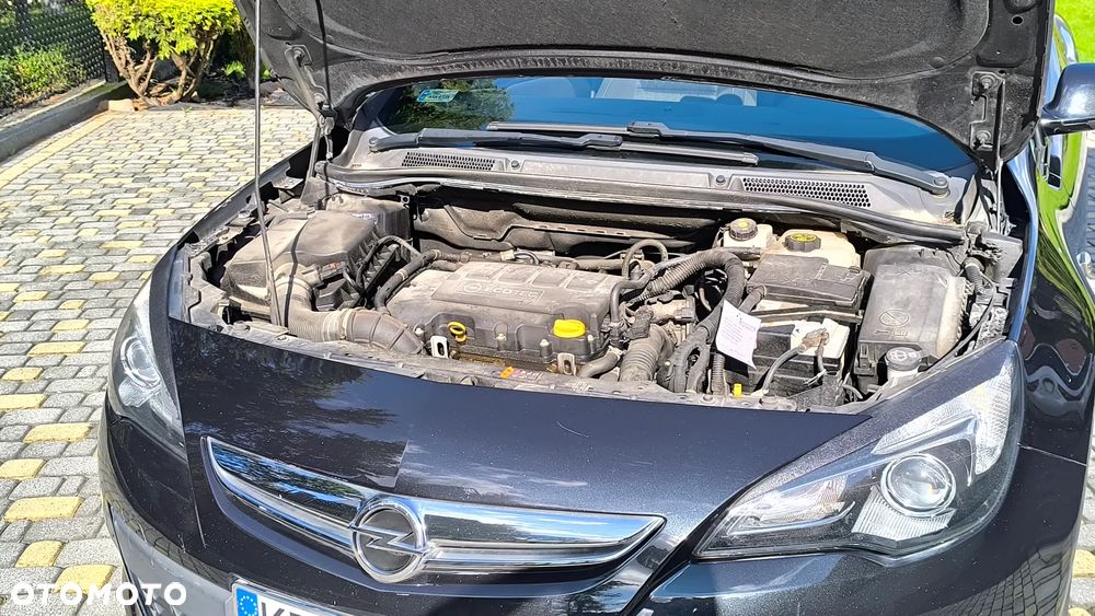 Opel Astra 1.4 Turbo - 3