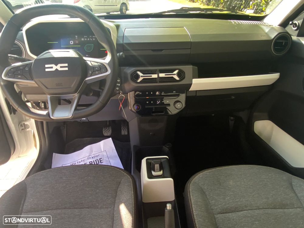 Dacia Spring - 8