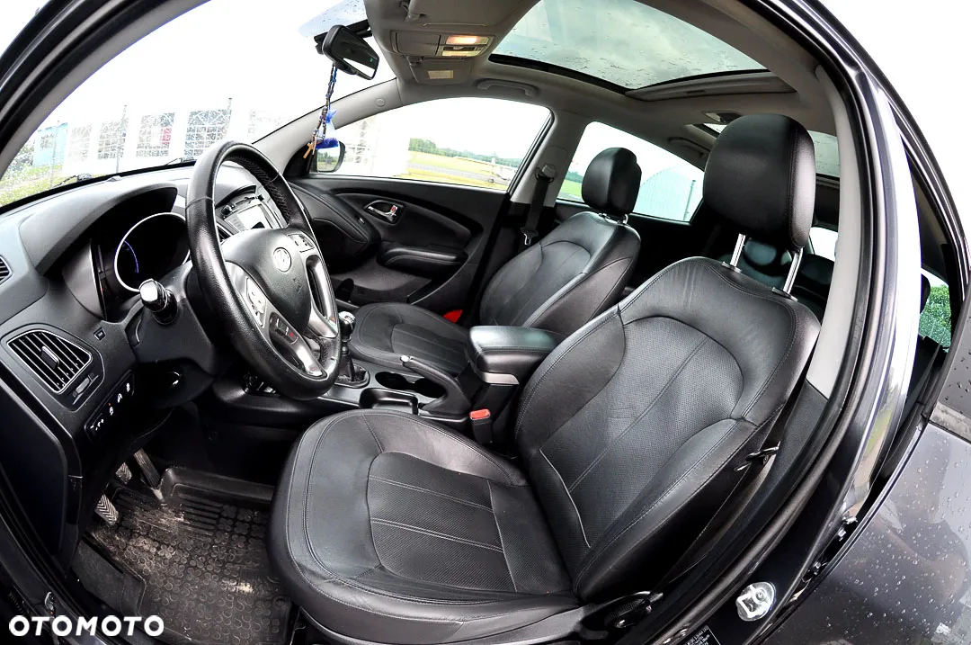 Hyundai ix35 1.7 CRDi Premium 2WD - 12