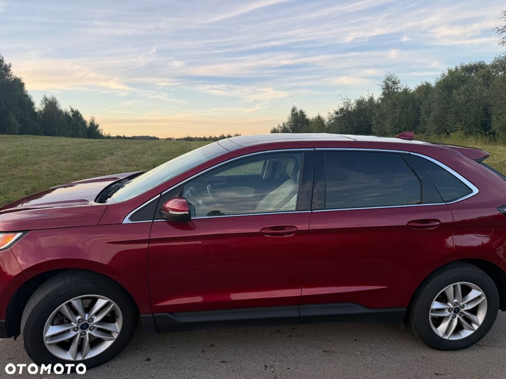 Ford Edge - 5