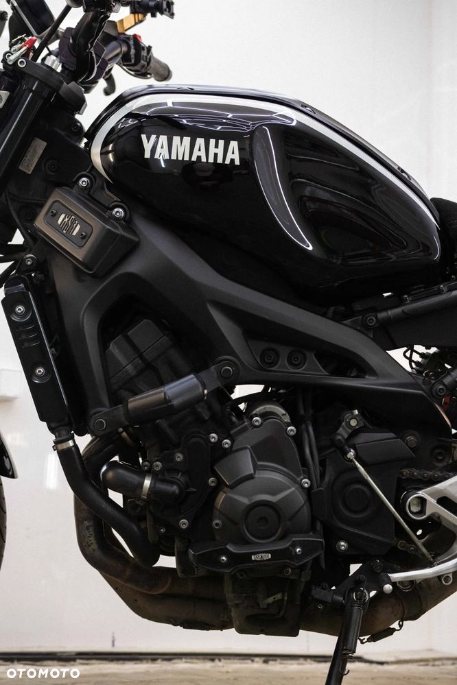 Yamaha XSR - 17