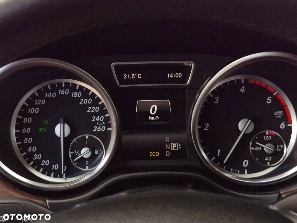 Mercedes-Benz ML 350 BlueTEC 4MATIC 7G-TRONIC - 22