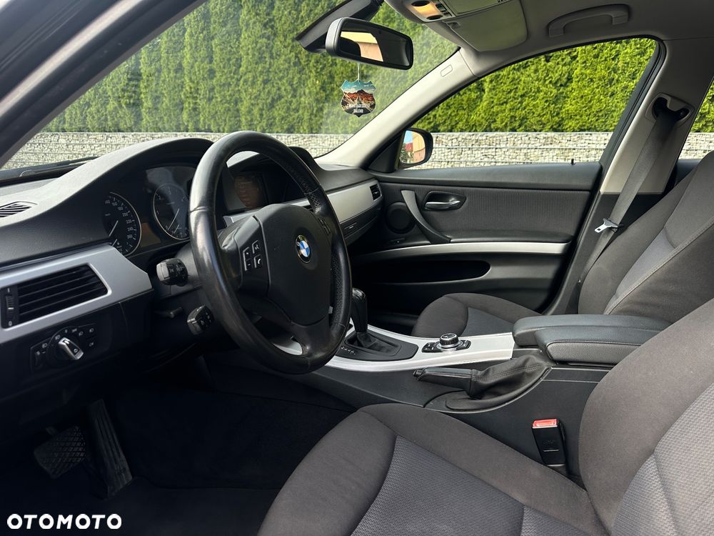 BMW Seria 3 - 13