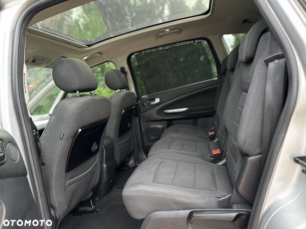 Ford S-Max - 7