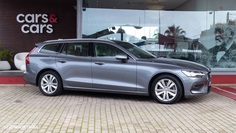 Volvo V60 2.0 D4 Momentum Plus Geartronic - 2
