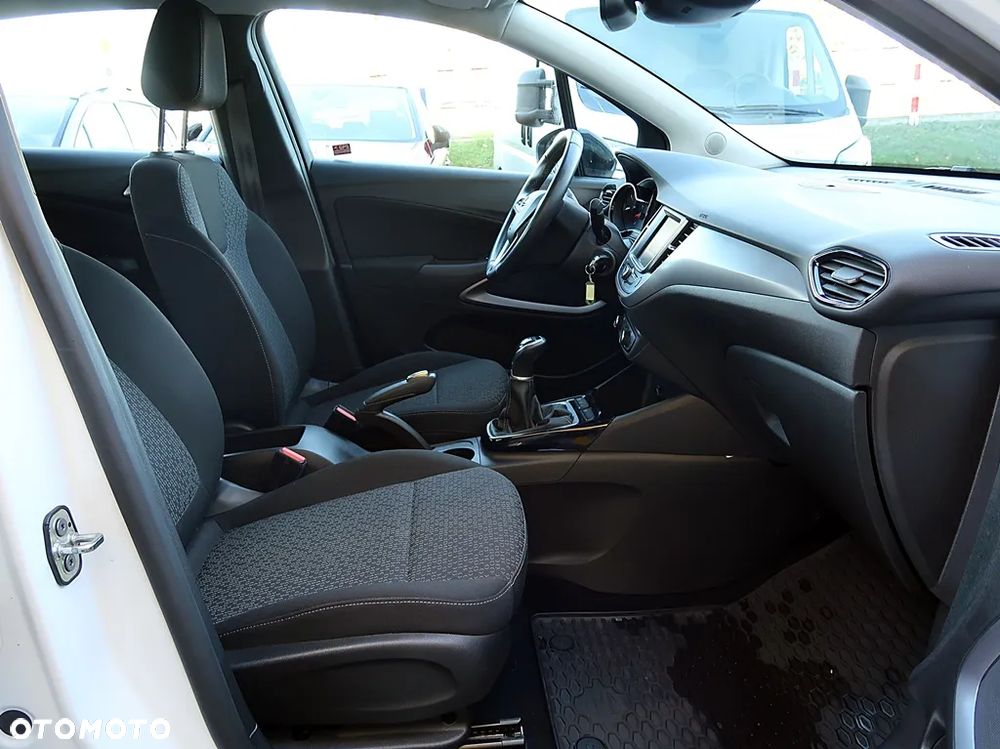 Opel Crossland X - 7