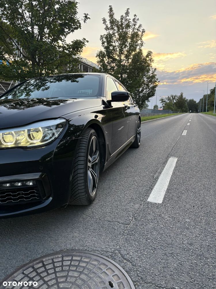 BMW Seria 7 740Li - 2