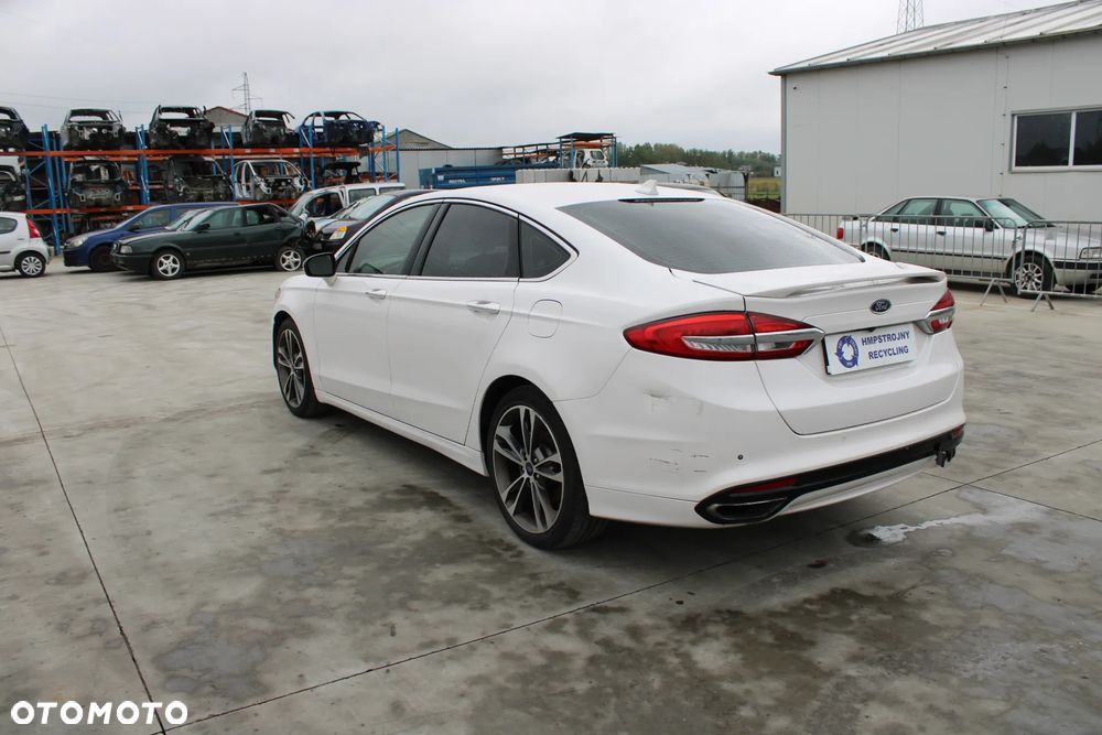 Ford Fusion 2.0 EcoBoost Titanium - 7