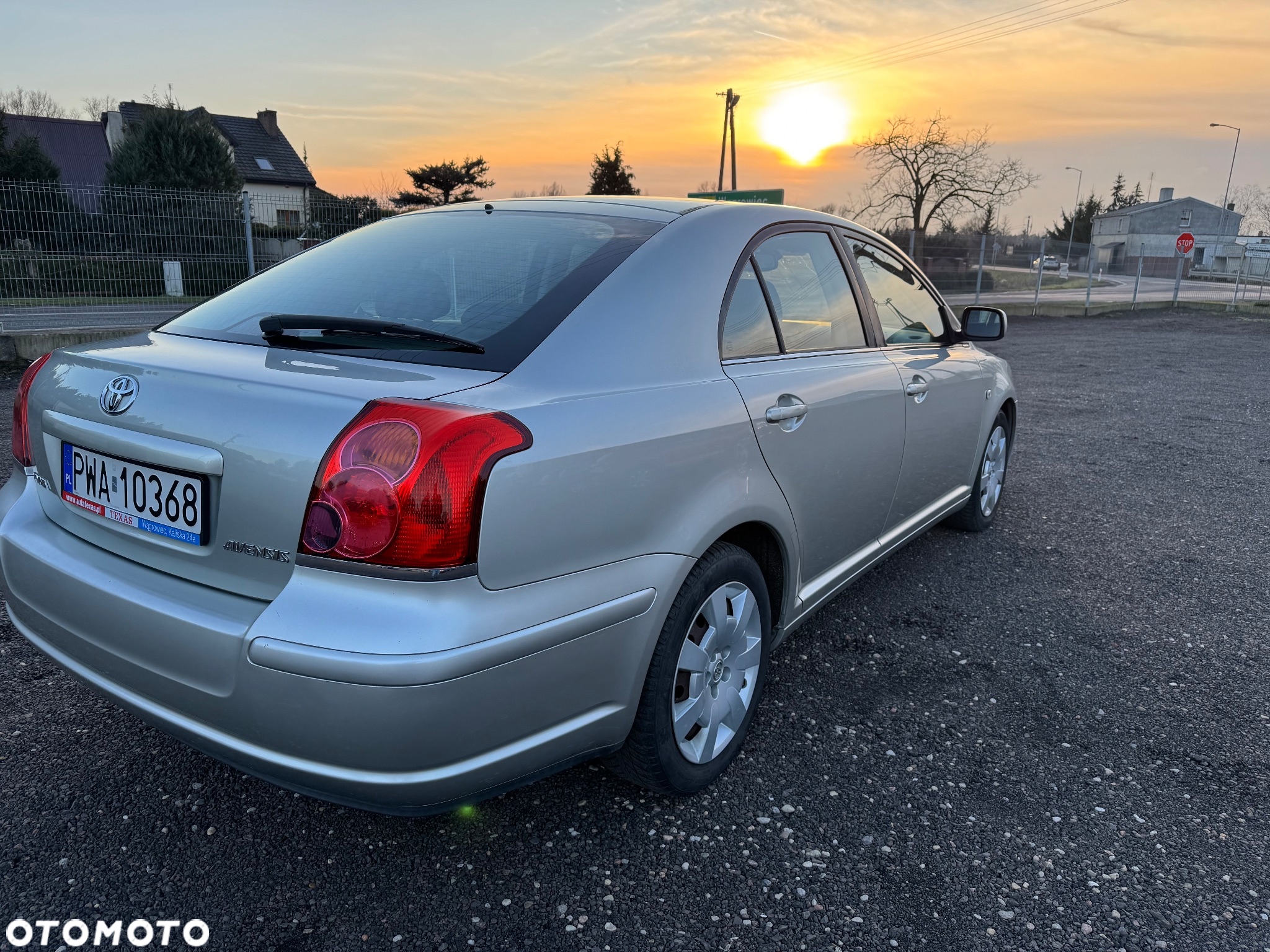 Toyota Avensis 1.8 VVT-i Sol - 8