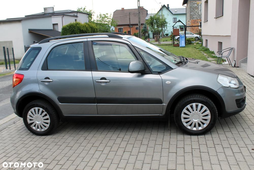 Suzuki SX4 Classic 1.6 VVT 4x4 Club - 6