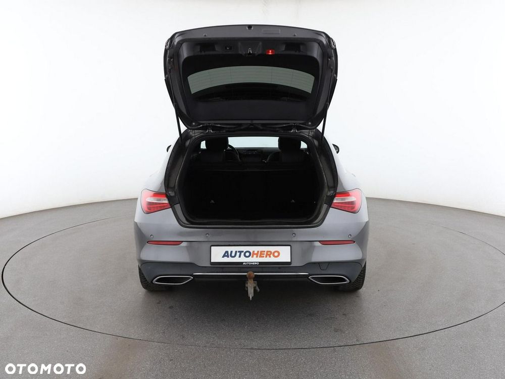 Mercedes-Benz CLA 250 e 8G-DCT Progressive - 21