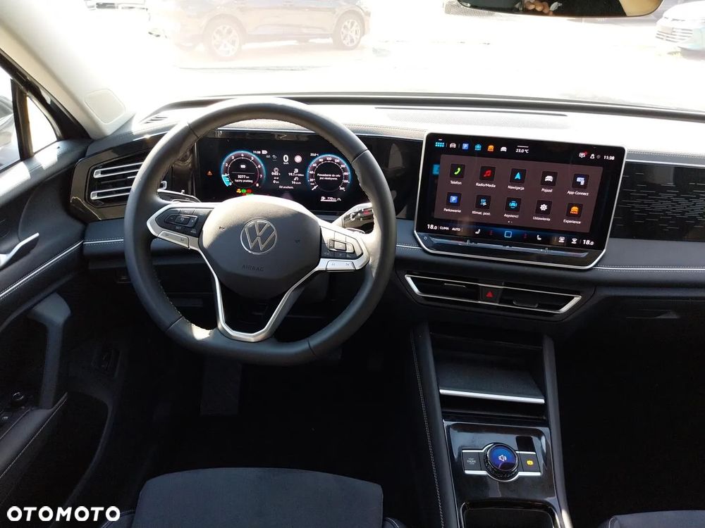 Volkswagen Tiguan - 25