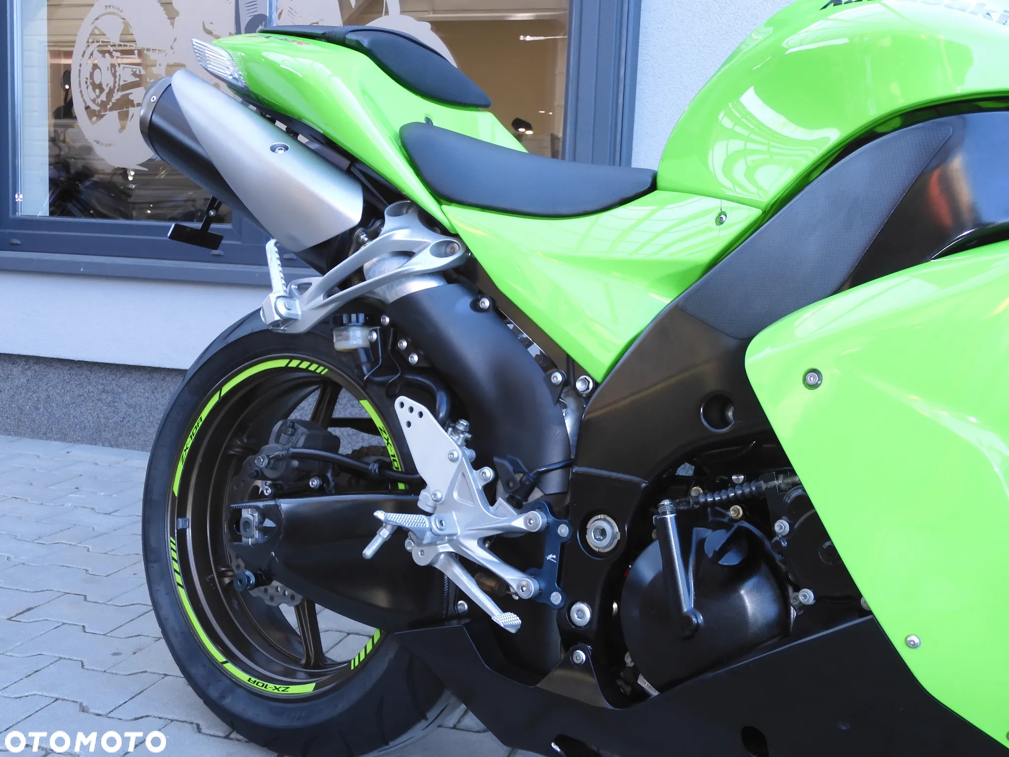 Kawasaki Ninja - 8
