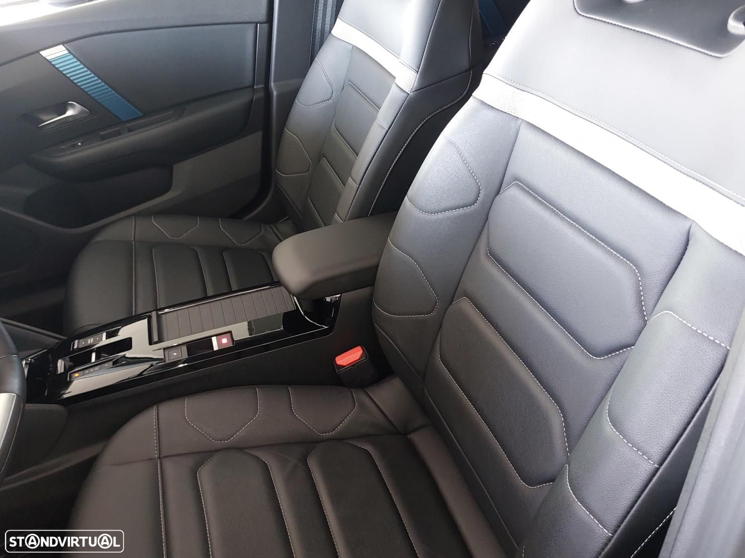 Citroën e-C4 50 kWh Shine Pack - 49