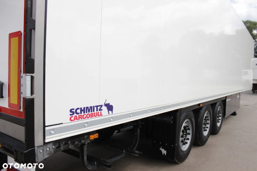 Schmitz Cargobull FP 60 V7 Thermo King SLXi 300 / JAK NOWA / ŚCIANA 7 CM / - 14