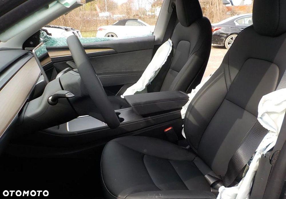 Tesla Model Y RWD - 20