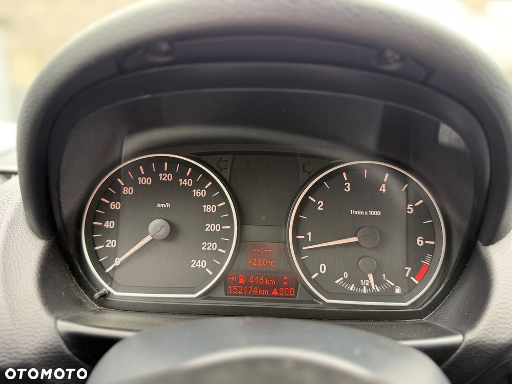 BMW Seria 1 116i - 19