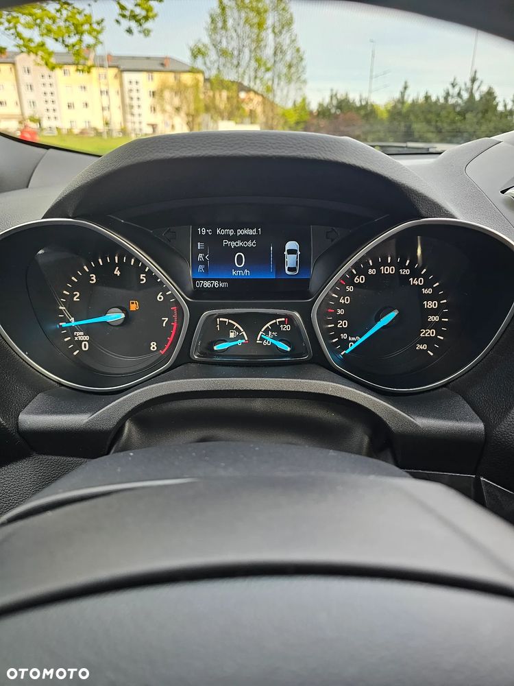 Ford Kuga - 9