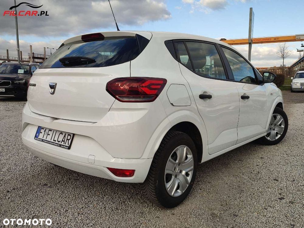 Dacia Sandero - 3