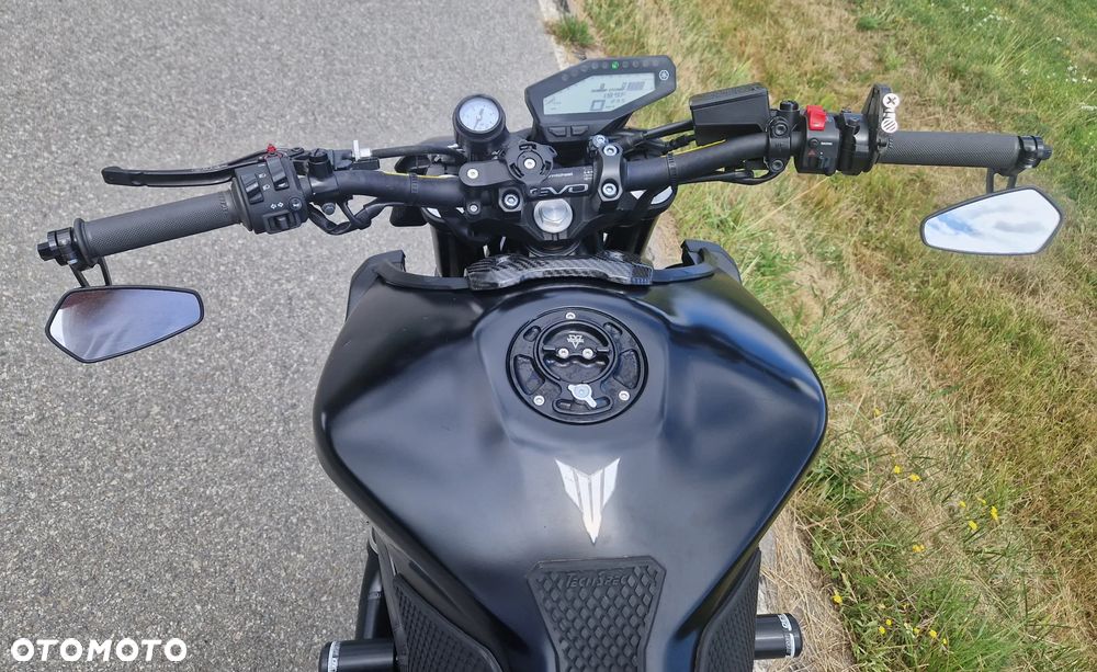 Yamaha MT - 3