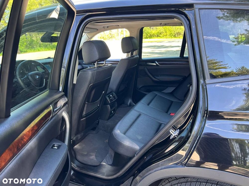 BMW X3 xDrive28i xLine - 15