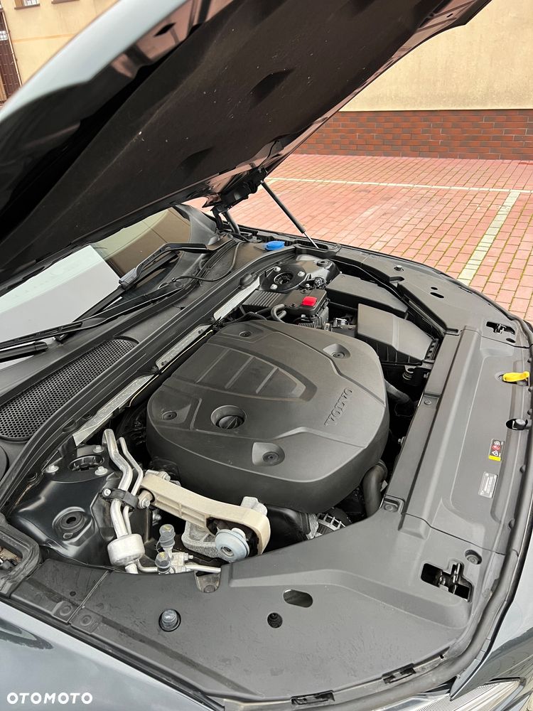 Volvo V90 D3 Geartronic Momentum - 20