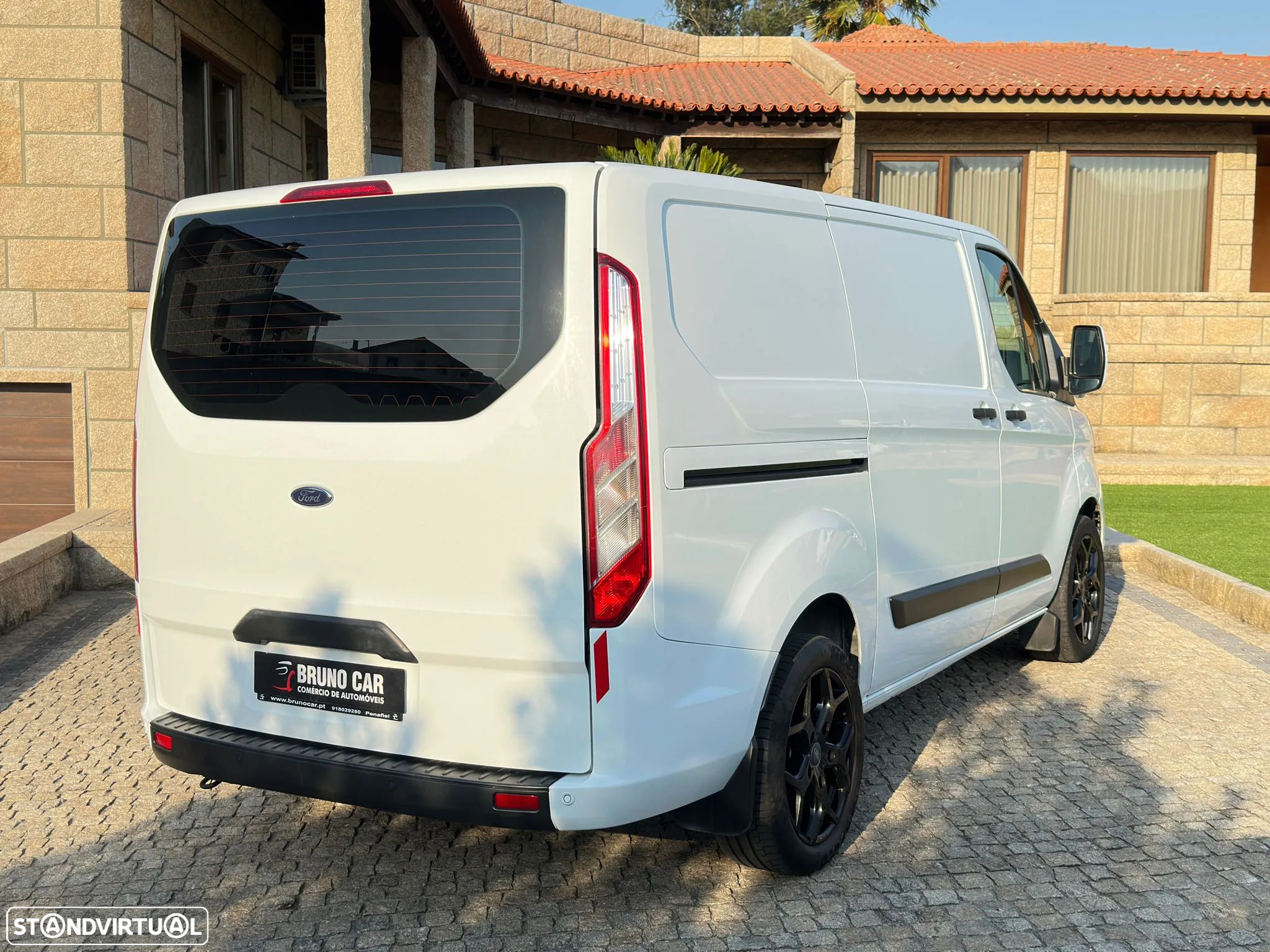 Ford TRANSIT CUSTOM - 6