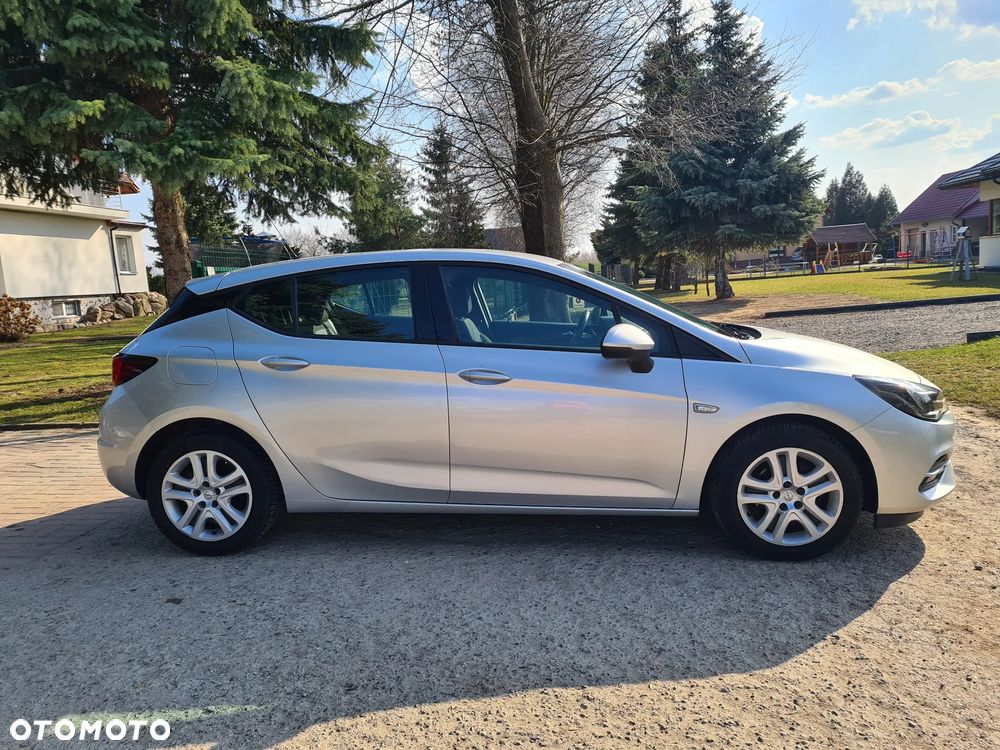 Opel Astra - 4