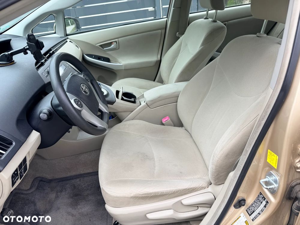 Toyota Prius 1.5 VVT-i Sol - 8
