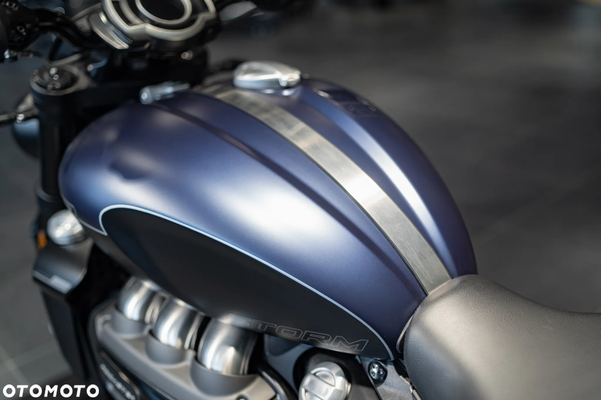 Triumph Rocket - 8