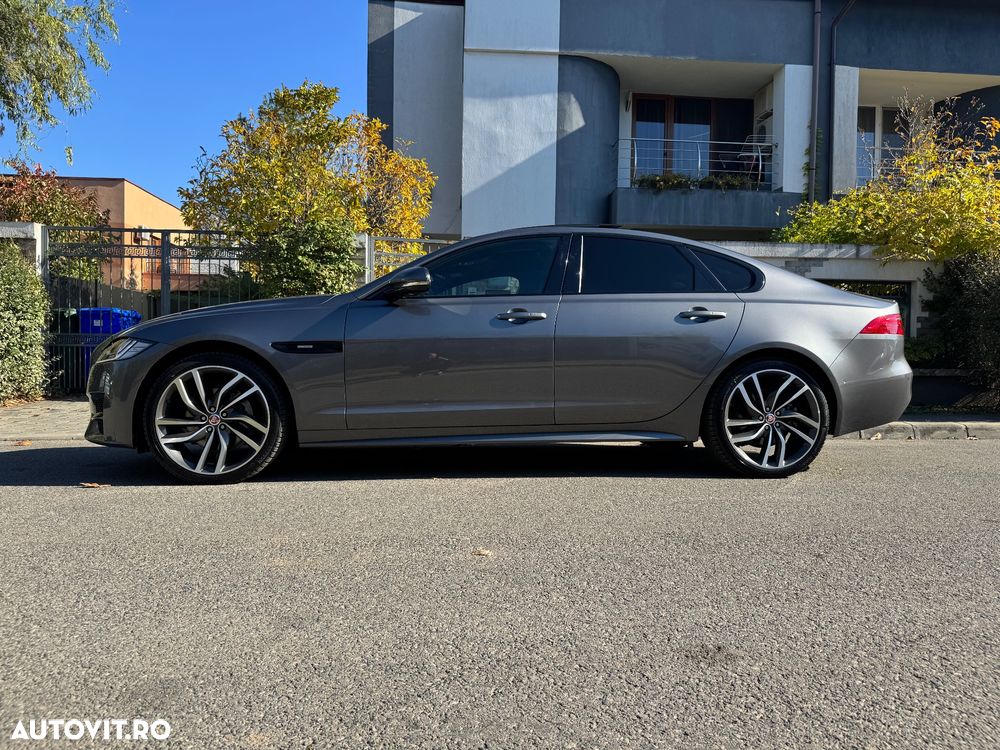 Jaguar XF 25d AWD R-Sport - 16