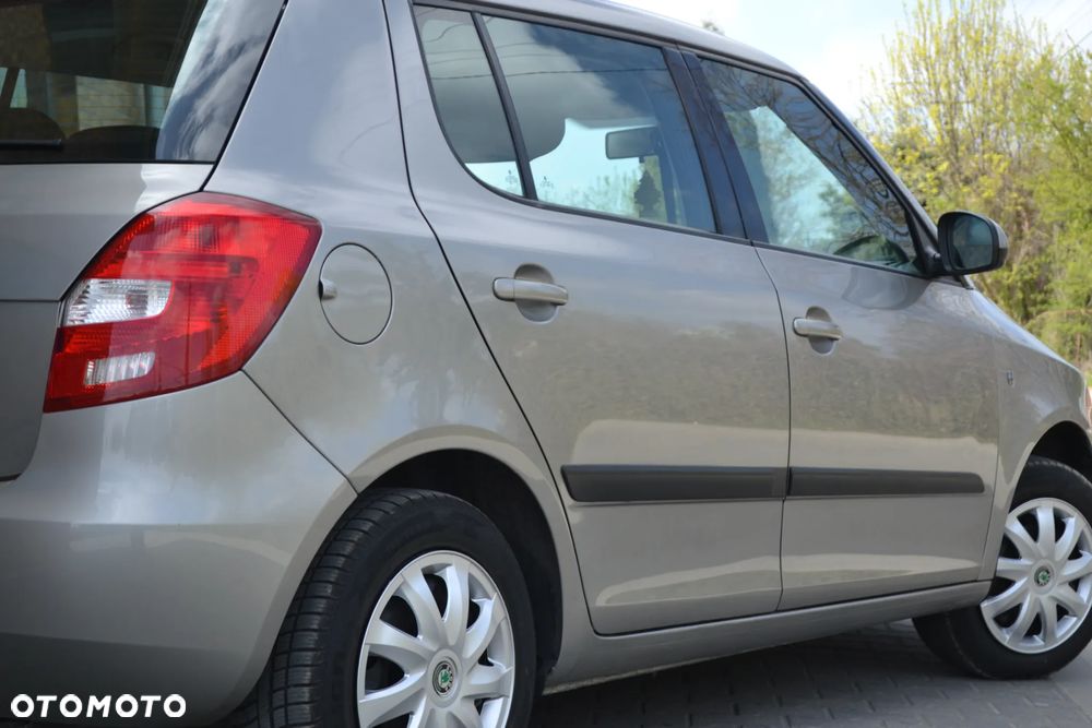 Skoda Fabia 1.4 16V Ambiente - 7