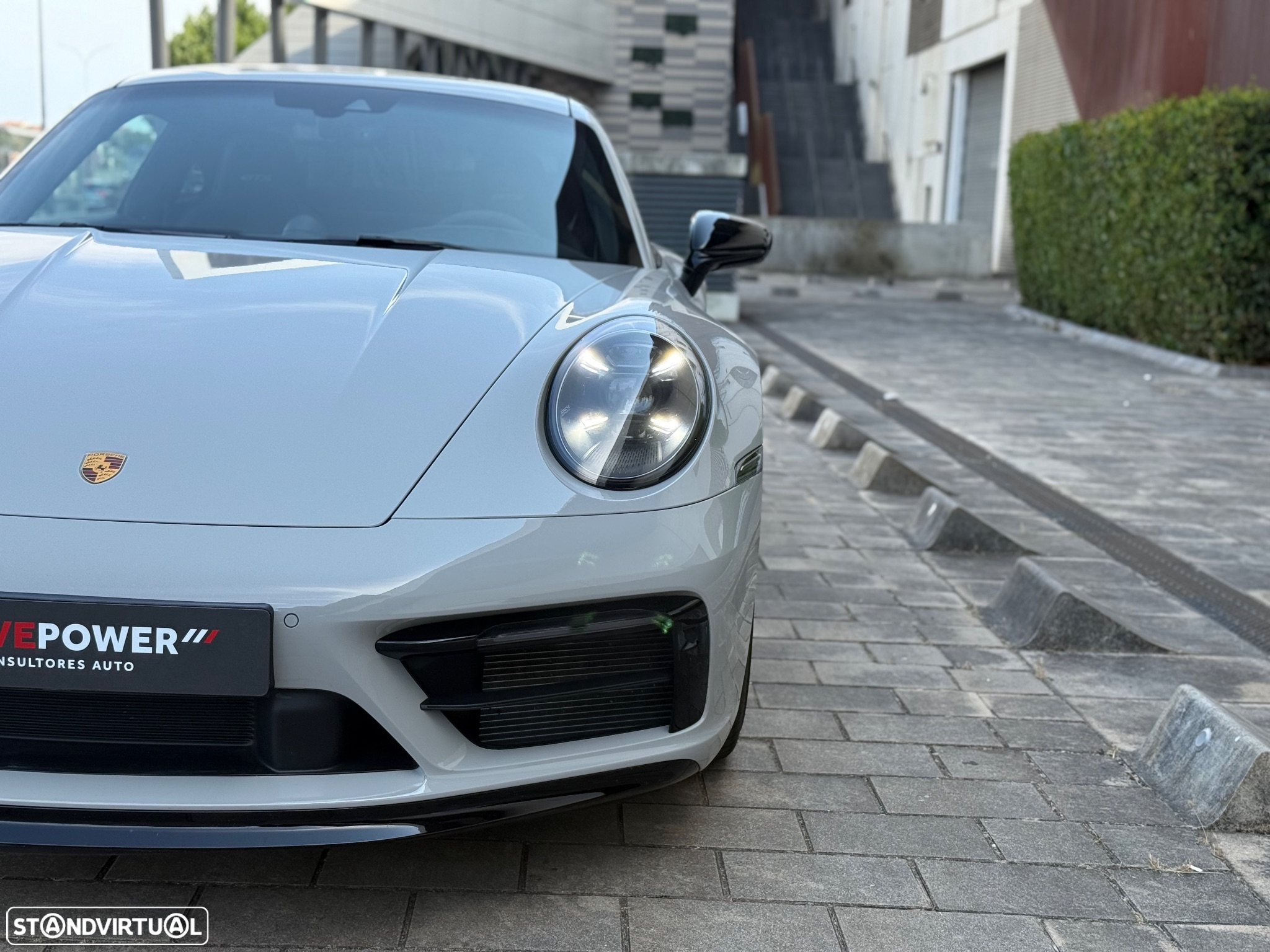 Porsche 911 (992) Carrera GTS PDK - 4