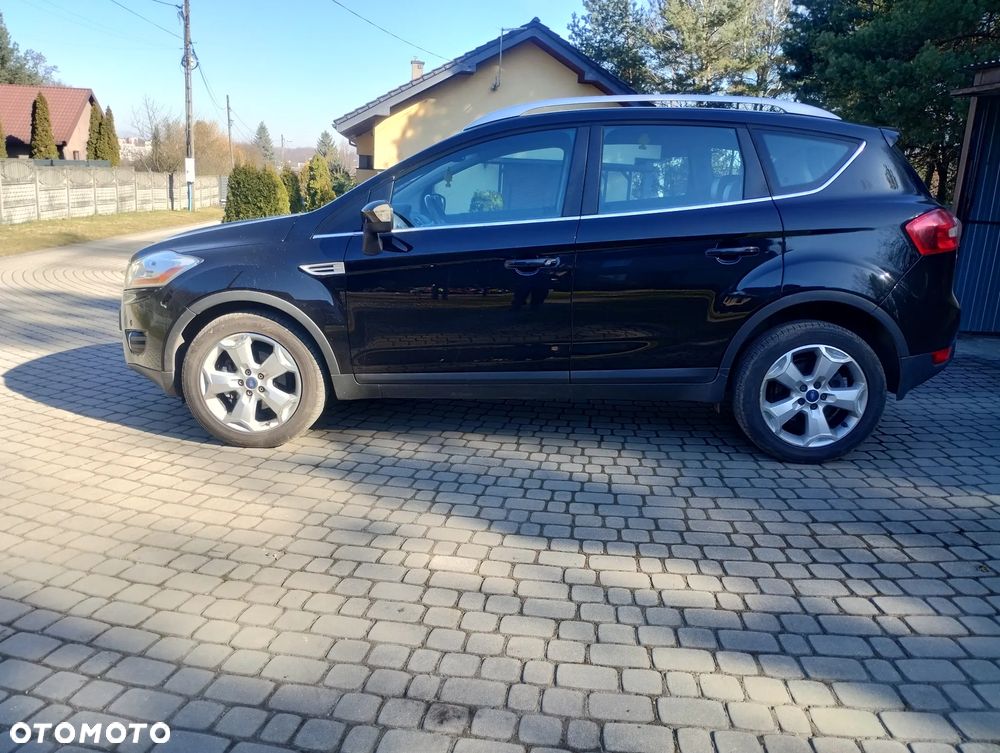 Ford Kuga 2.0 TDCi 4x4 Titanium - 12