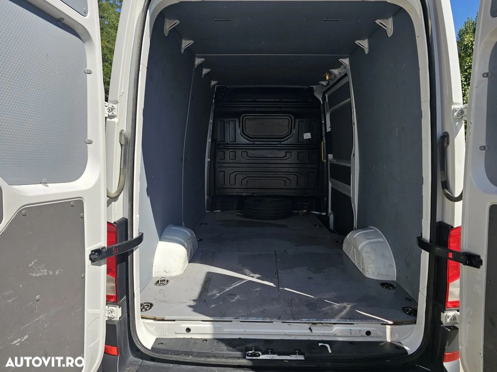 Volkswagen Crafter - 7