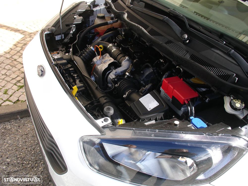 Ford transit courier - 11