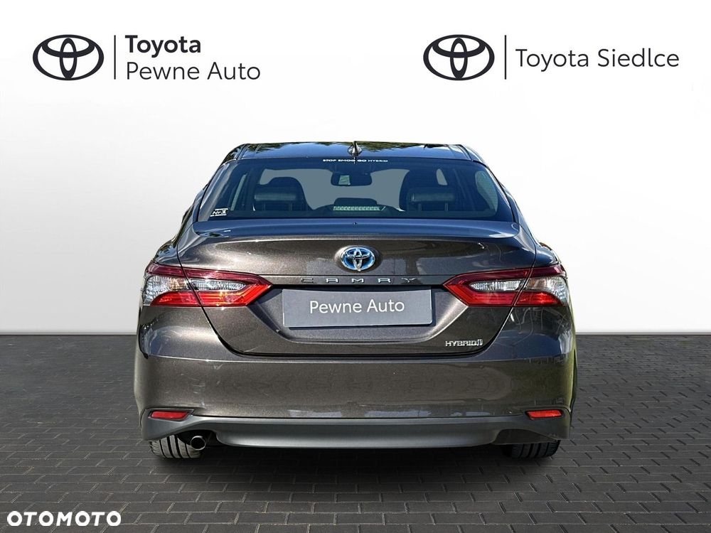 Toyota Camry 2.5 Hybrid Prestige CVT - 4