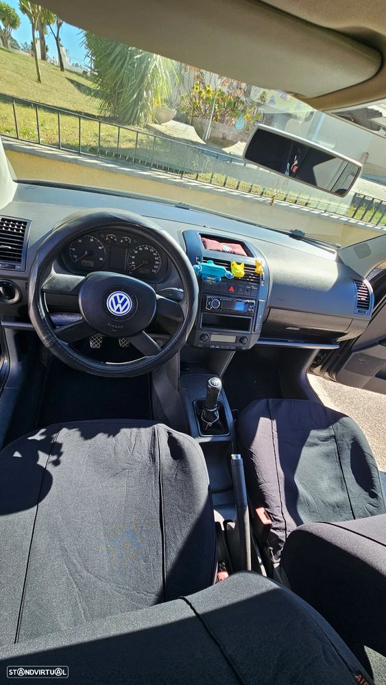 VW Polo 1.4 TDi Confortline - 4
