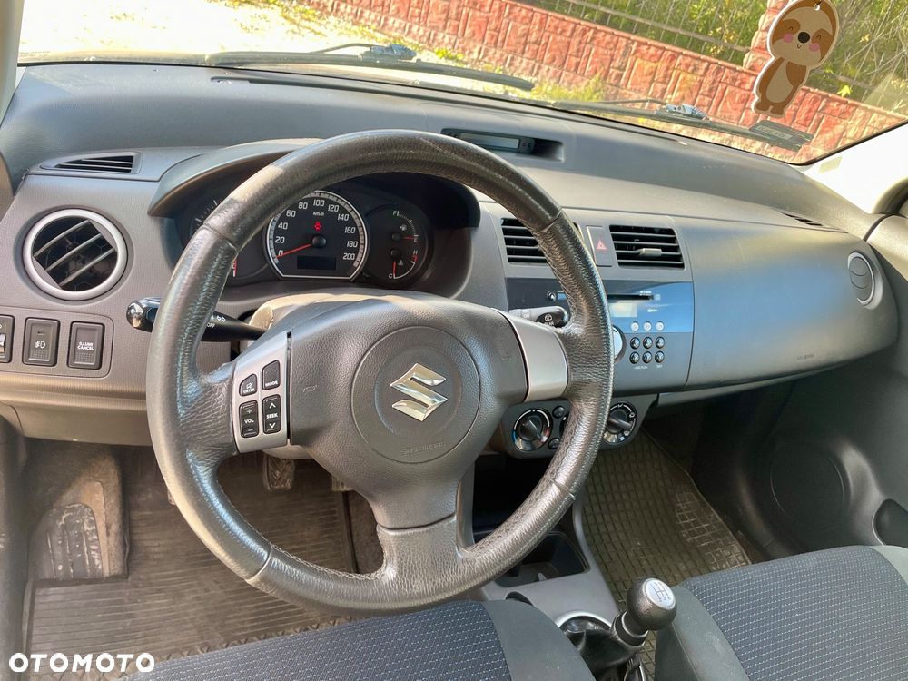 Suzuki Swift 1.3 DDiS GLX / Comfort - 14
