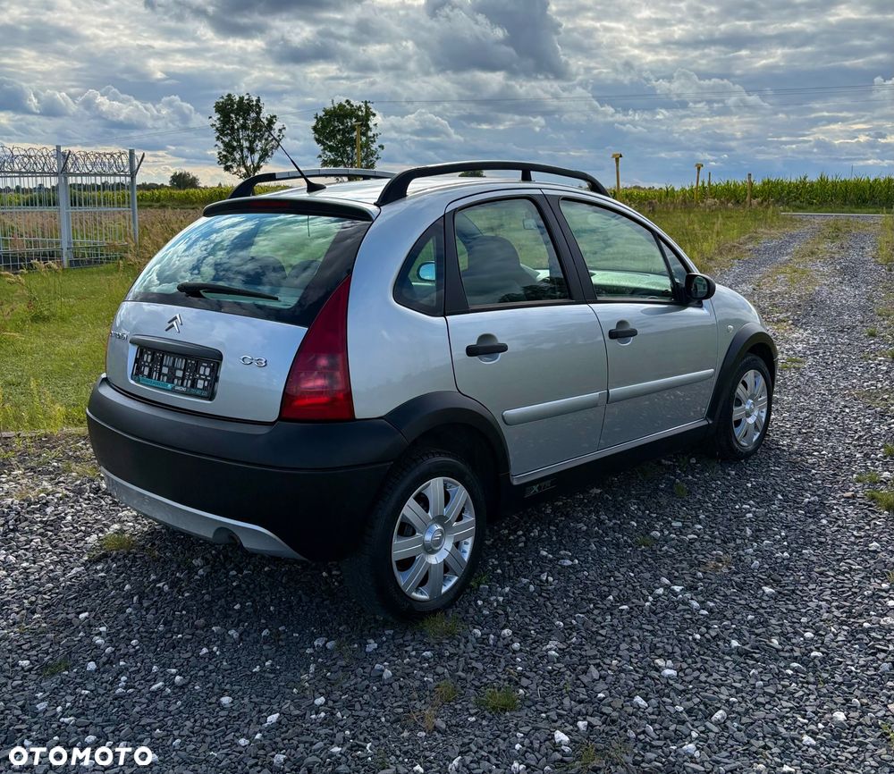 Citroën C3 1.4 16V Senso Drive X-TR - 3