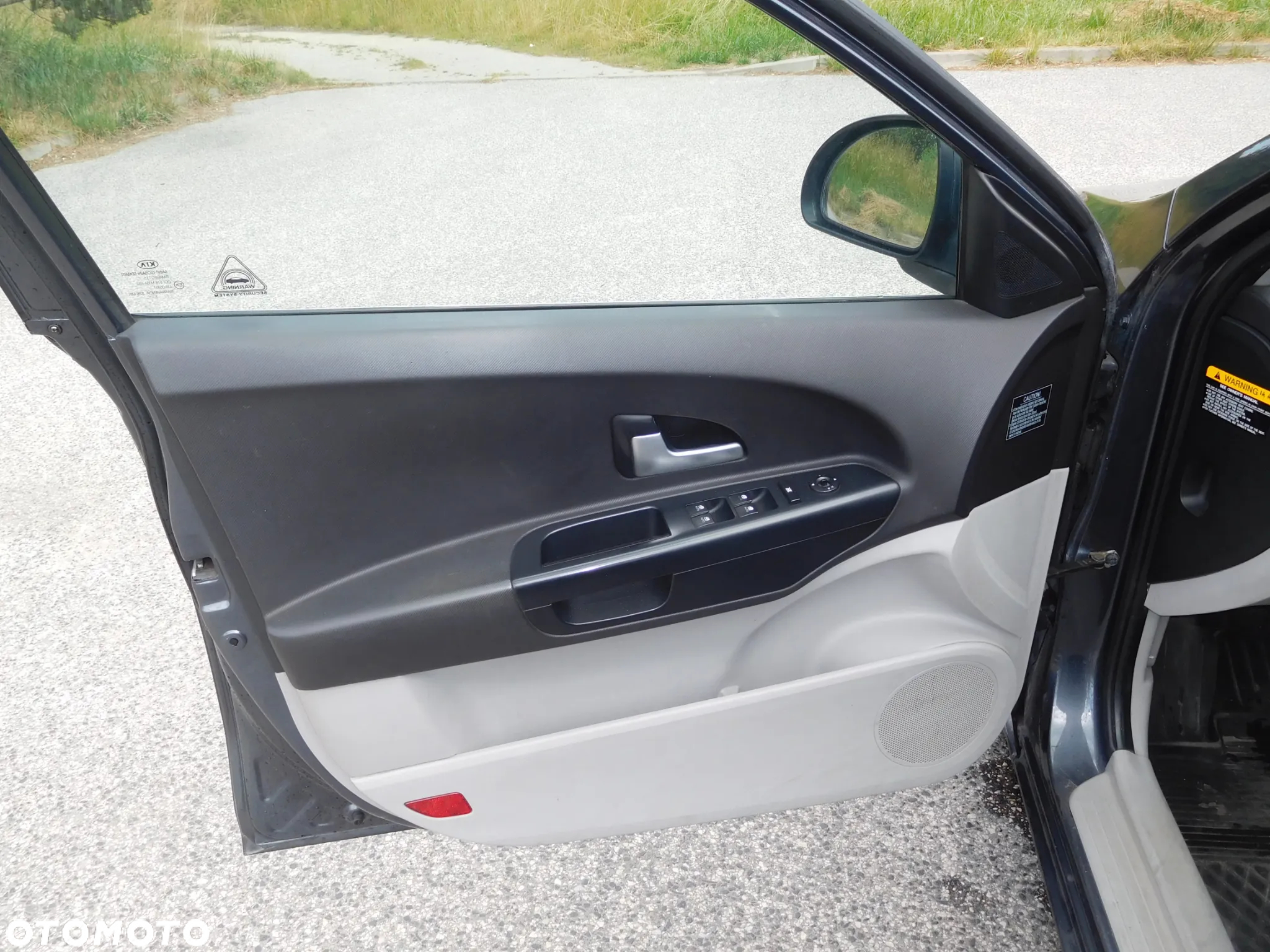 Kia Ceed Cee'd 2.0 crdi Comfort + - 6
