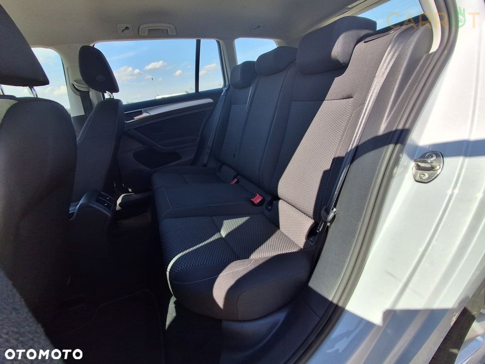 Volkswagen Golf 1.0 TSI (BlueMotion Technology) Comfortline - 12